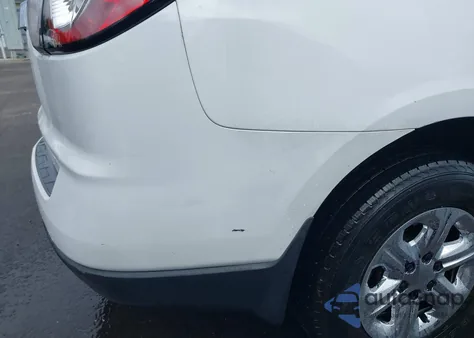 2017 Chevrolet Traverse Ls z USA, uszkodzony, nr VIN 1GNKRFED1HJ221911